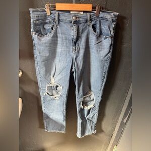 Levi’s 724 Light Wash Distressed High Rise Straight Size 33